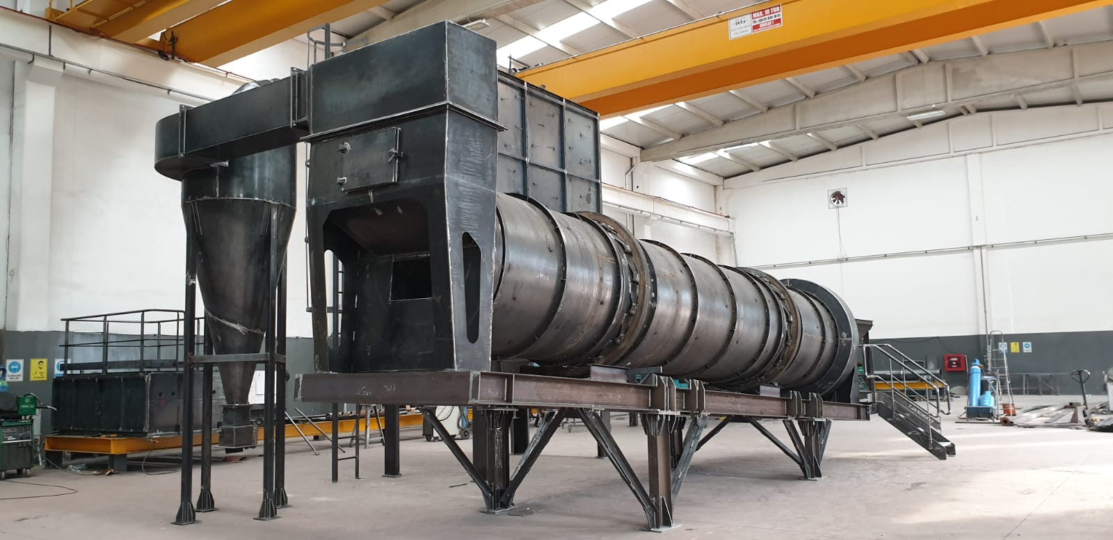 Rotary dryer with low energy consumption and high output - 3