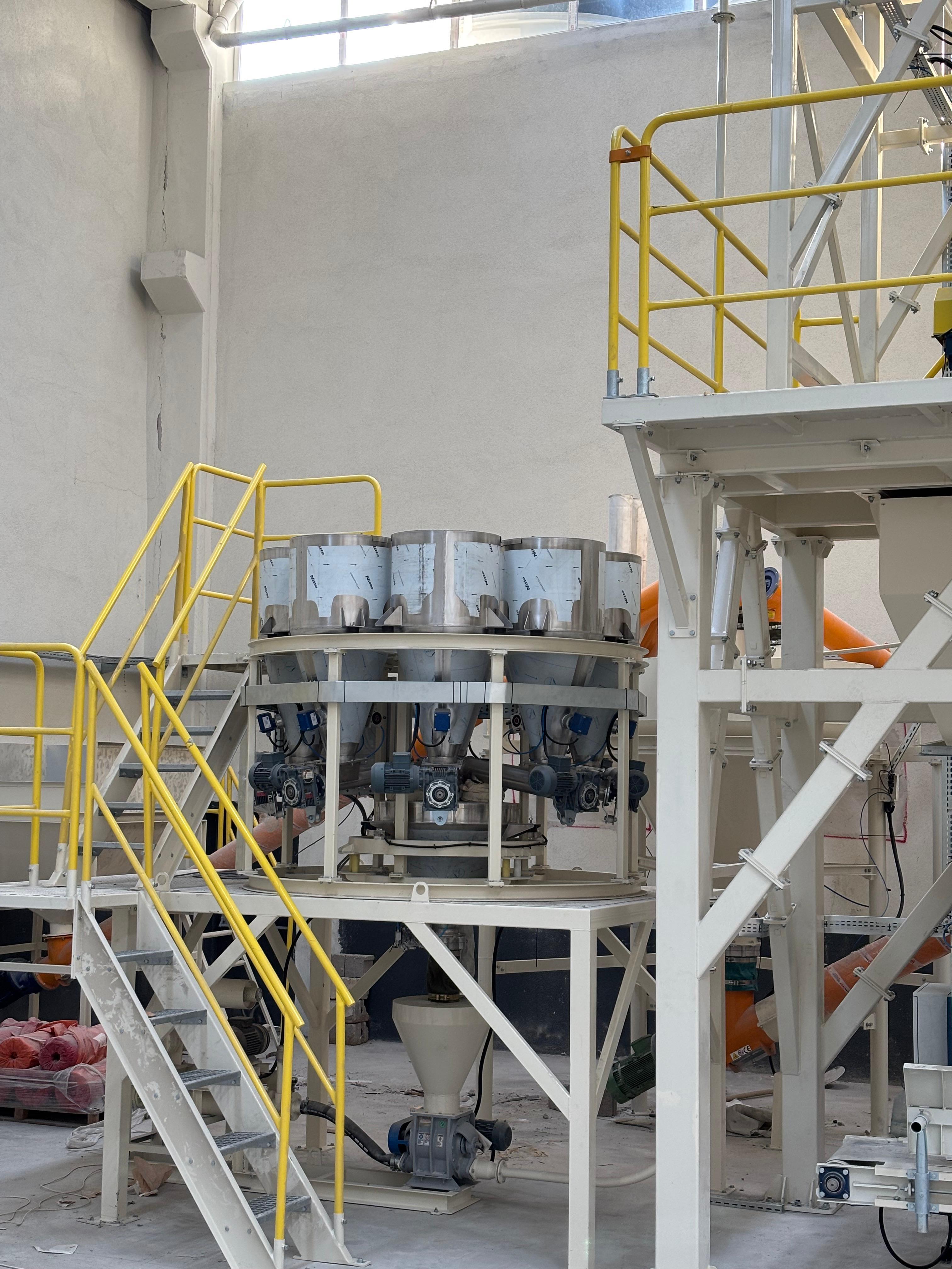 Additives weighing and batching system - 3