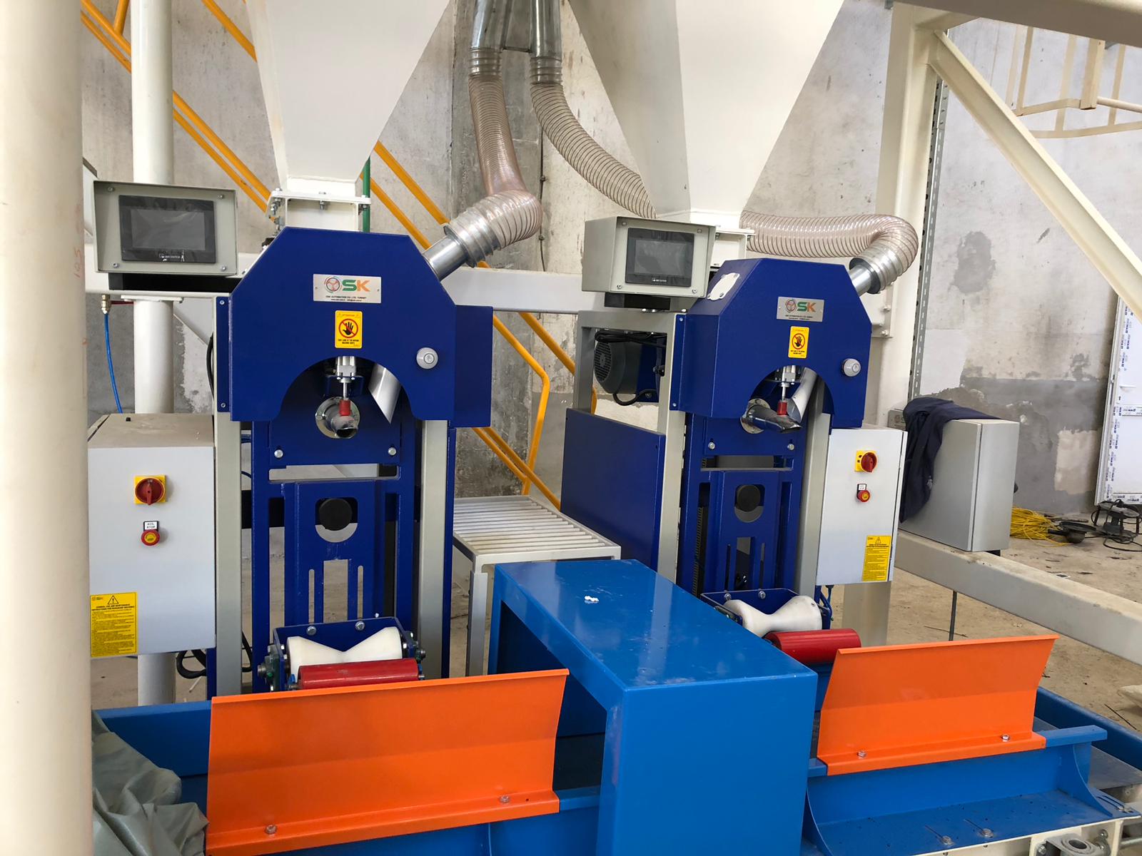 Automatic Air-Floating Packaging Machine for Valve Bag - 3