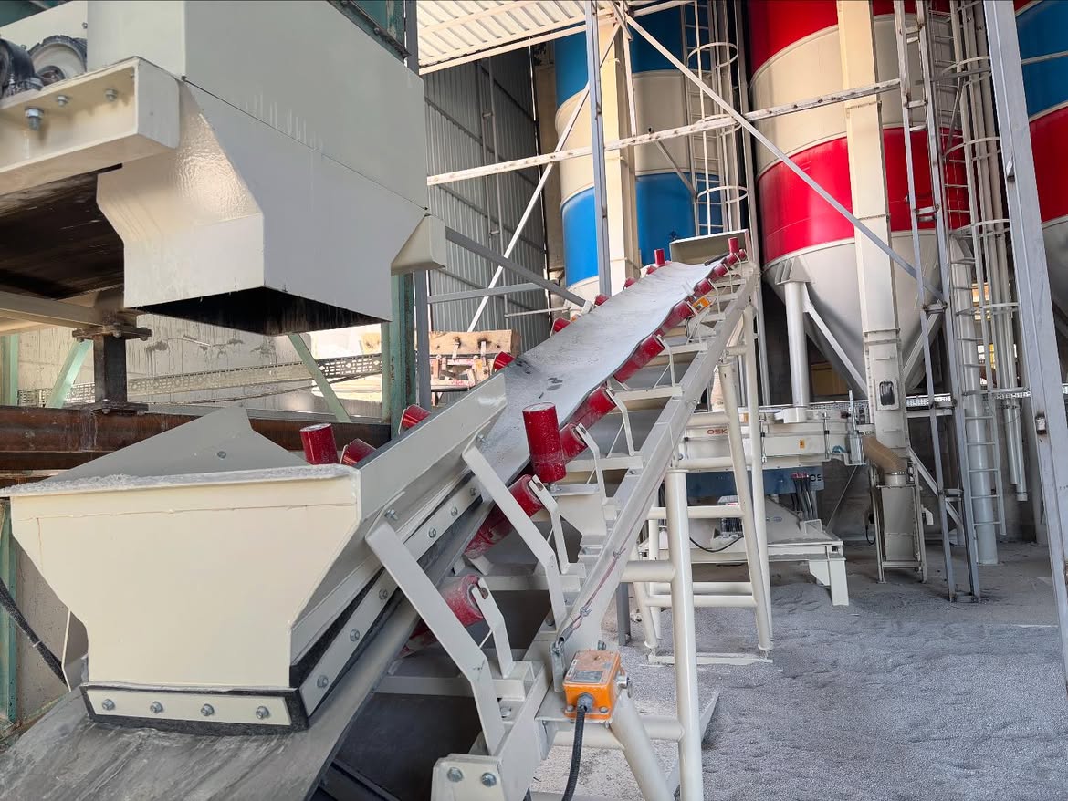 Belt feeder - 2